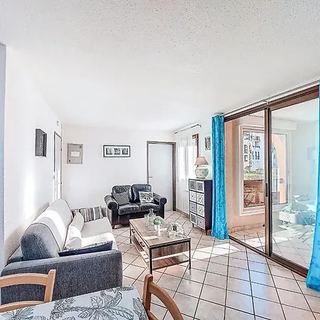 Lejlighed Dominica-1 By Interhome