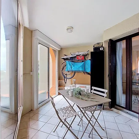 Lejlighed Dominica-1 By Interhome